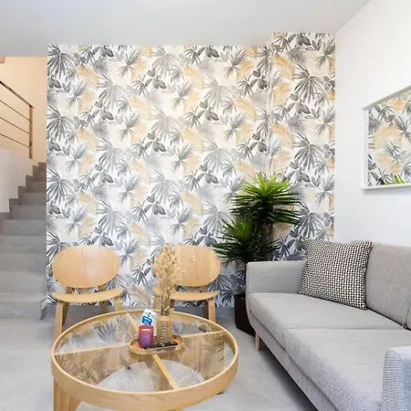 Sunnyland Teresitas House 2 בית נופש *