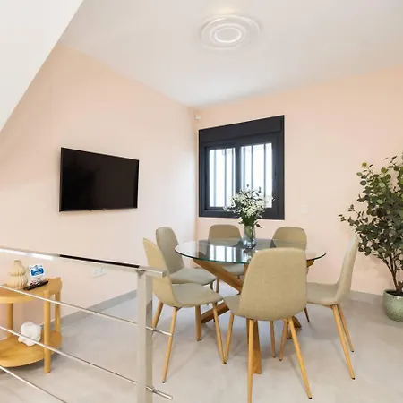 בית נופש Sunnyland Teresitas House 2 *