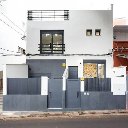 Sunnyland Teresitas House 2 בית נופש *